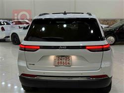 جیپ گراند شیرۆکی